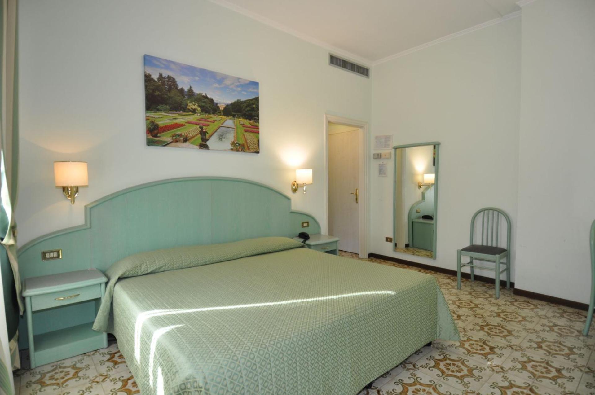 Hotel Moderno Stresa Habitación foto