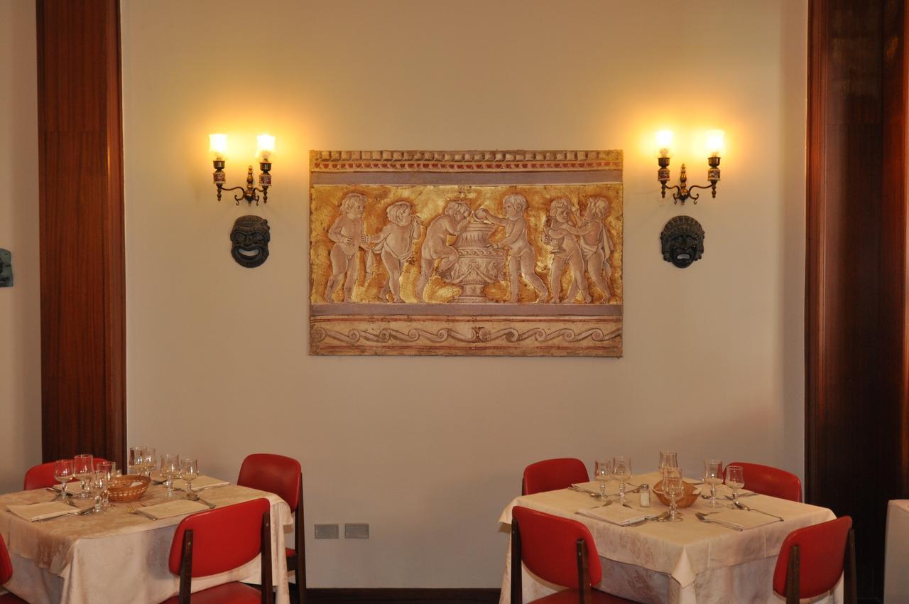 Hotel Moderno Stresa Exterior foto
