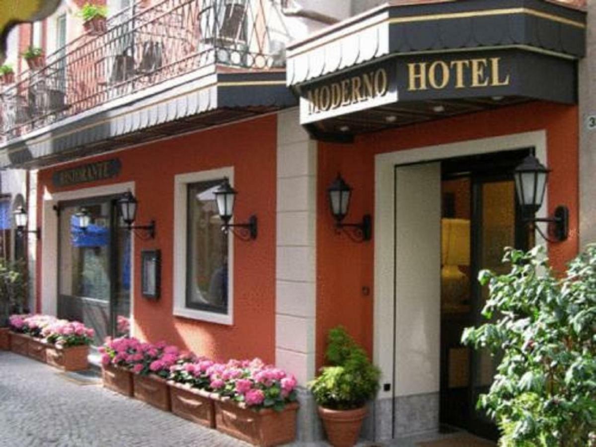 Hotel Moderno Stresa Exterior foto